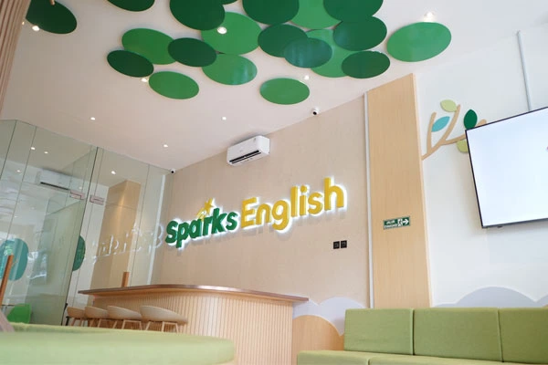 sparks english ruang tunggu nyaman