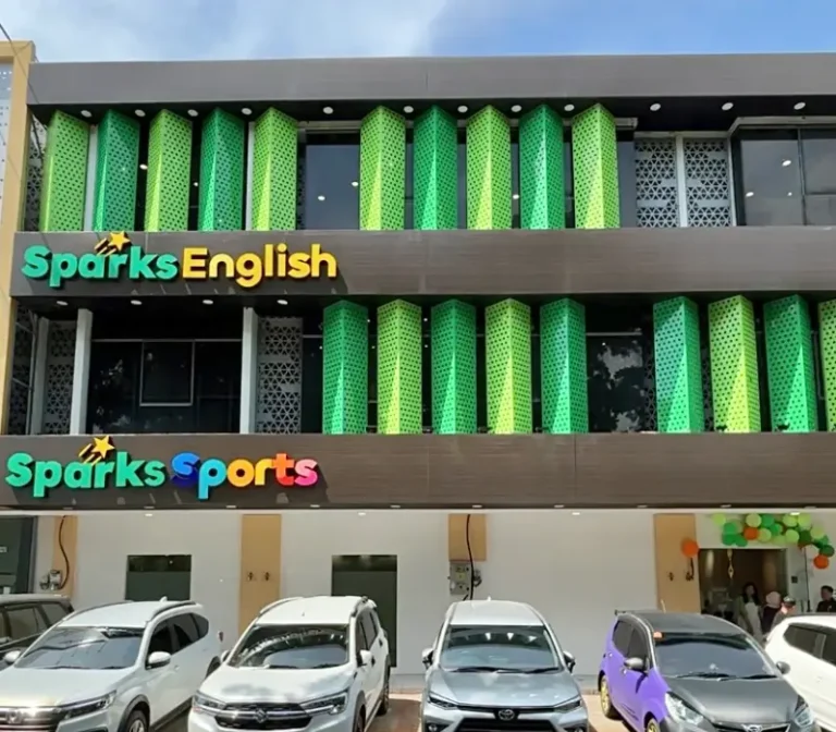 Center Sparks English BSD