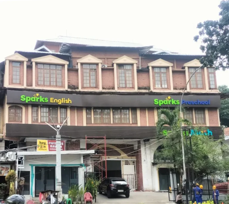 Centers Sparks English Bintaro