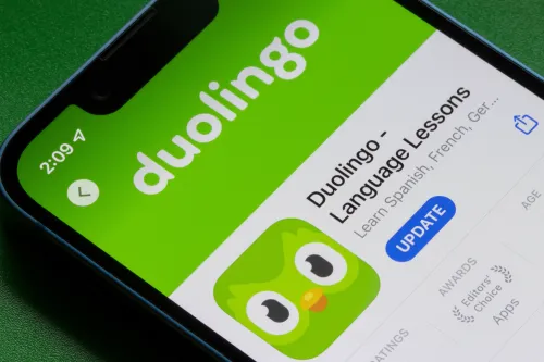 aplikasi belajar bahasa inggris gratis duolingo