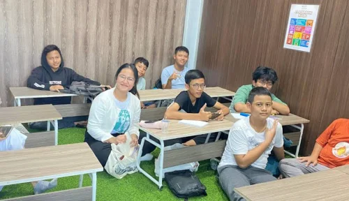 Kampung Inggris Plus kursus bahasa inggris sabtu minggu