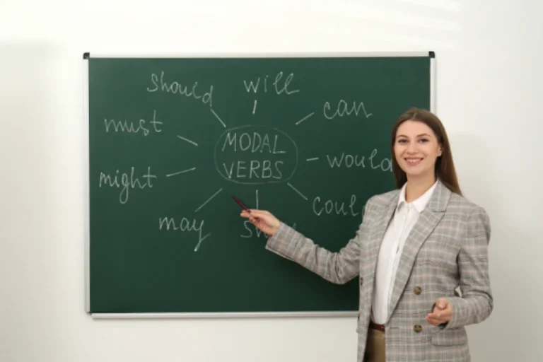 perbedaan can dan could