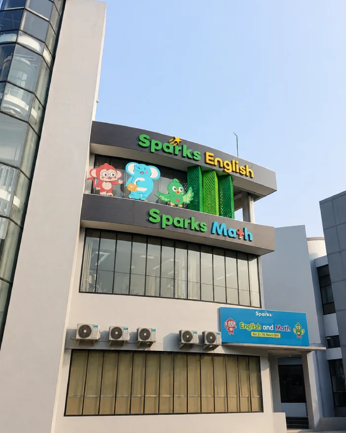 Sparks English Facade Pulomas