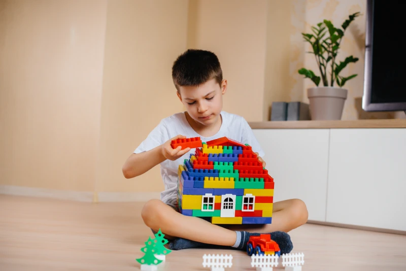 manfaat bermain lego