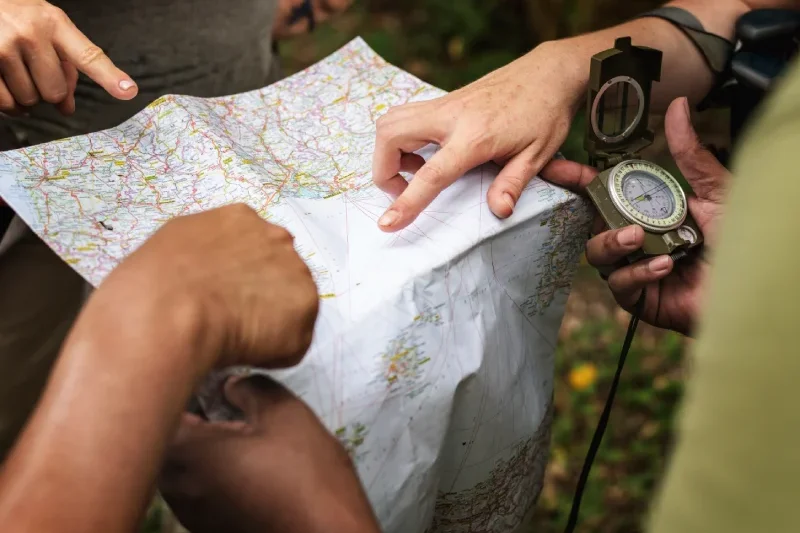 arah mata angin dalam bahasa inggris