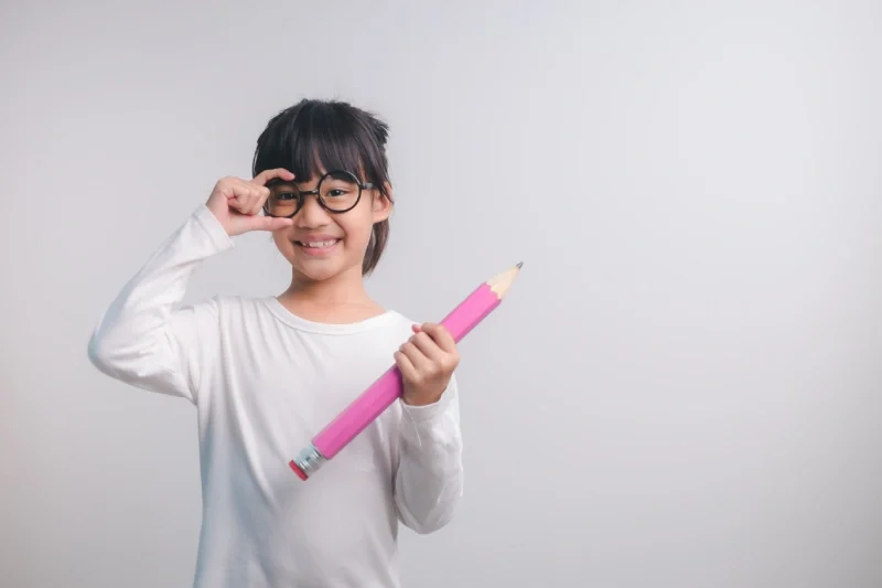 cara melatih anak berpikir kritis