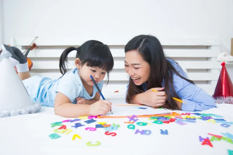 mengajarkan anak bahasa inggris